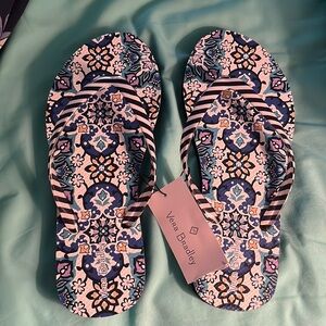 Vera Bradley flip flops